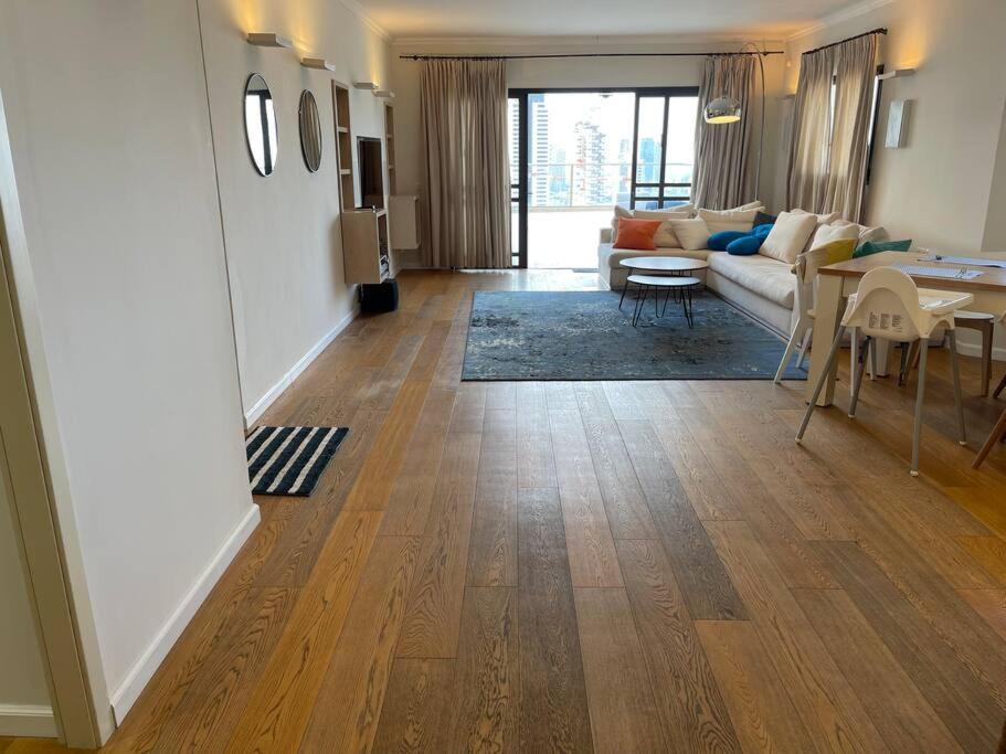Beautiful Penthouse W/Amazing View, Prime Location Appartement Ramat Gan Buitenkant foto