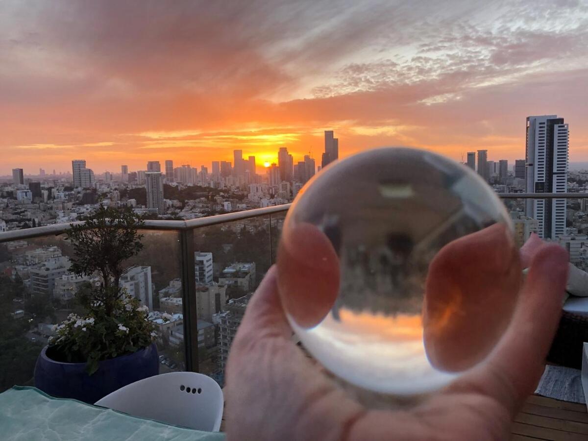 Beautiful Penthouse W/Amazing View, Prime Location Appartement Ramat Gan Buitenkant foto