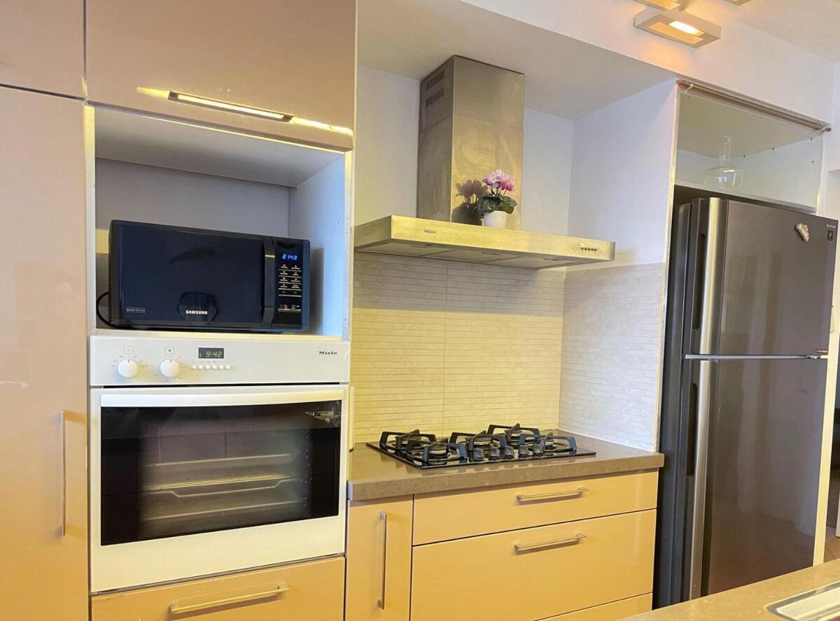 Beautiful Penthouse W/Amazing View, Prime Location Appartement Ramat Gan Buitenkant foto